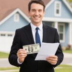 how much do real estate agents make​